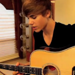 Justin Bieber dans une vidéo promo pour les Gammy Awards 2011 / YouTube