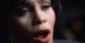 Whitney Houston dans le clip d'I will always Love You / All Rights Reserved
