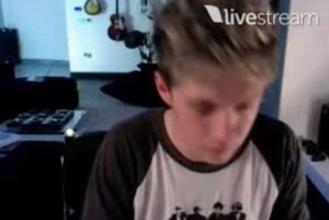 One Direction : Niall Horan en Twitcam