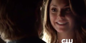 Elena dans l'épisode 1 de The Vampire Diaries saison 6